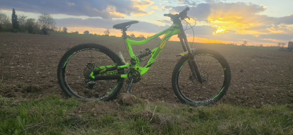 Kellys Noid 90 27,5"