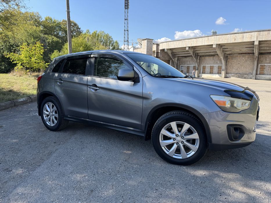 mitsubishi outlander sport