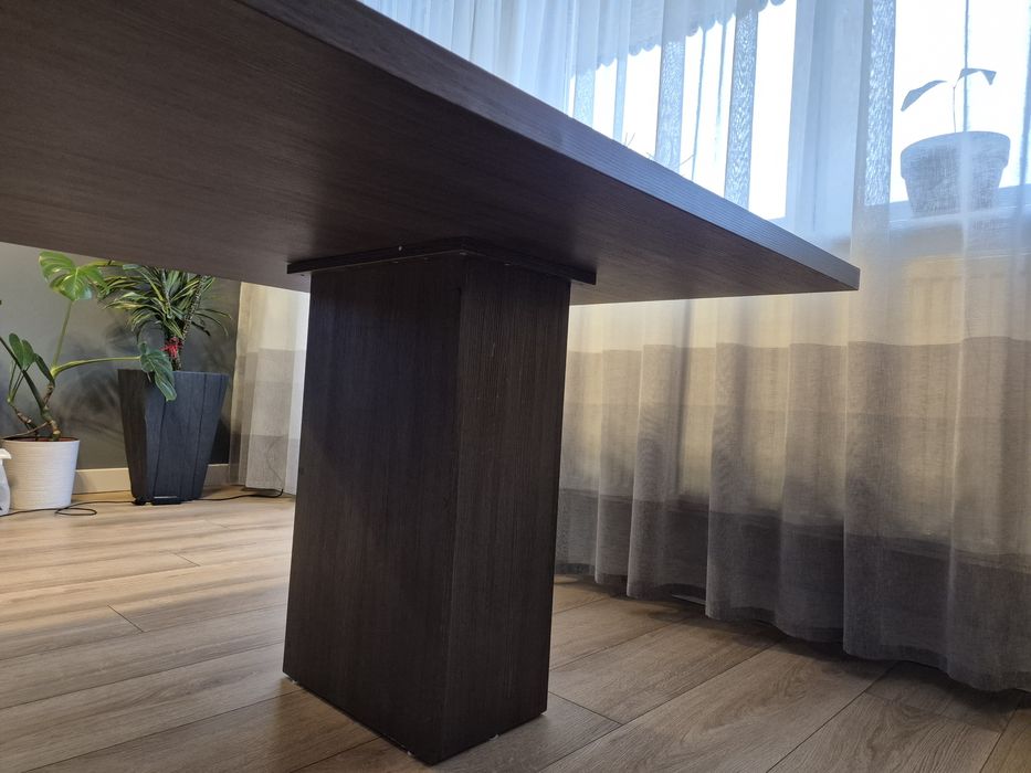 Duży Stół do salonu na dwóch nogach