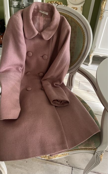 Ciekawy francuski płaszcz różowy