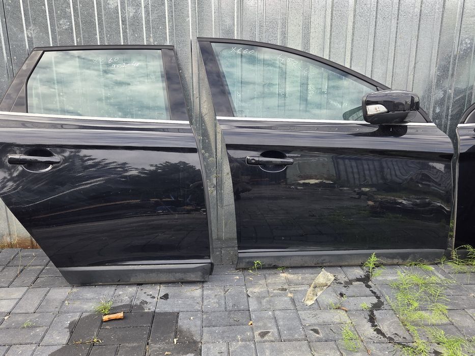 Drzwi  volvo xc60 I  452-46