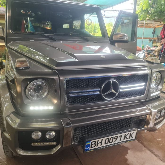 Продам Mercedes G 500.