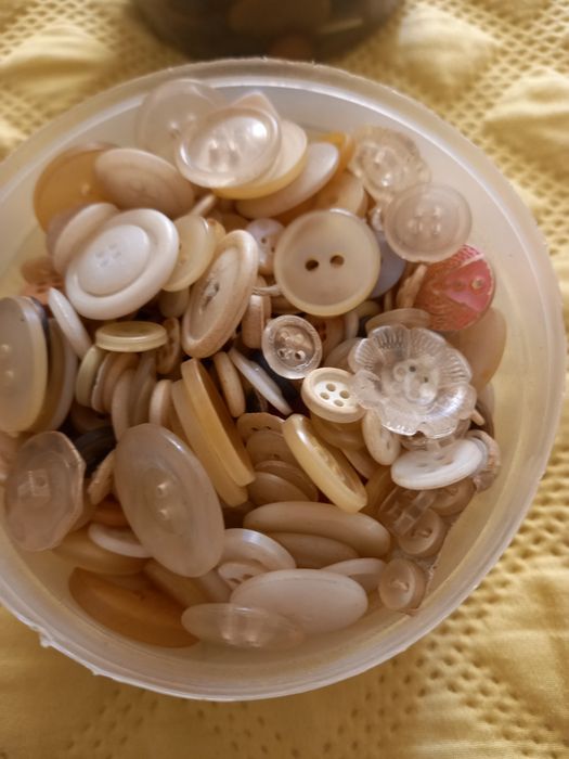 Botões antigos 3 caixas