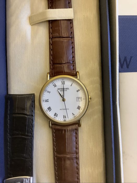 Продам часы мужские RAYMOND WEIL б/у