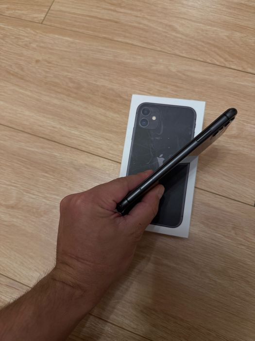 Iphone 11 128gb Neverlock 93%стан батареї