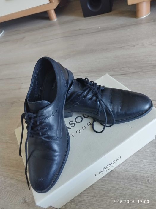 Buty komunijne 36