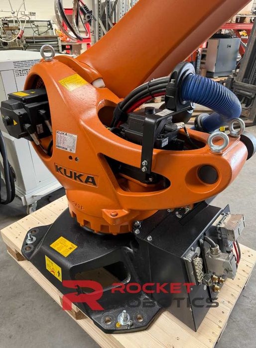 Robot KUKA KR 210 R3100 ultra, kontroler KR C4, sprawdzony z gwarancją