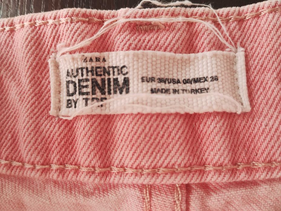 Różowe szorty spodenki