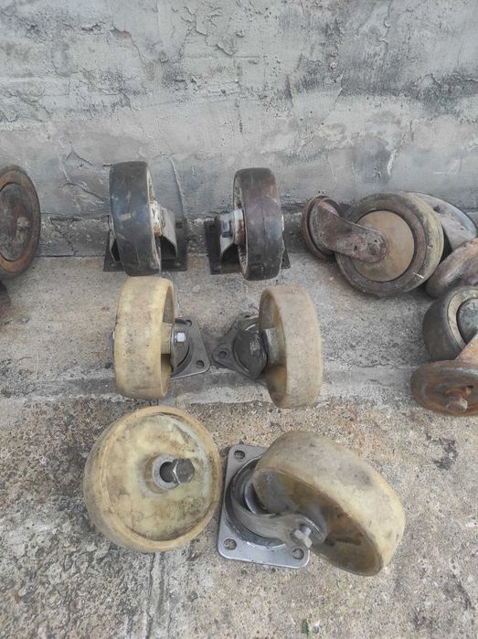 Продам колеса до тележки, тачки, стула