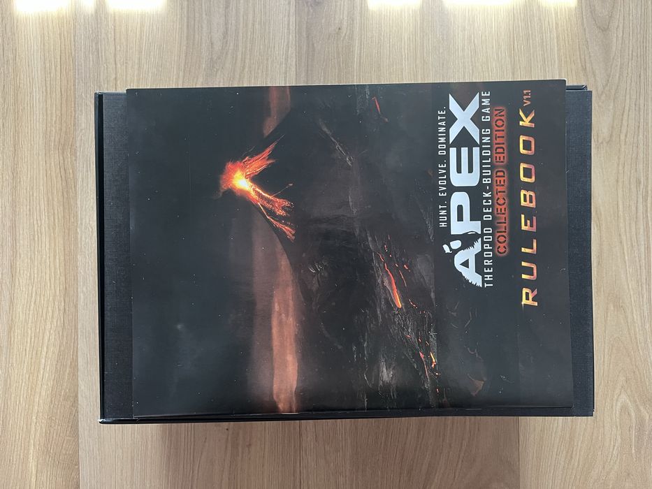 Apex Theropod Collected Edition Insert Koszulki