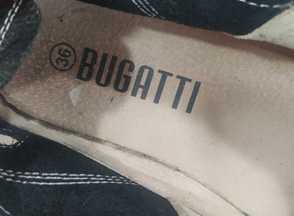 Сандалі шкіряні жіночі Bugatti