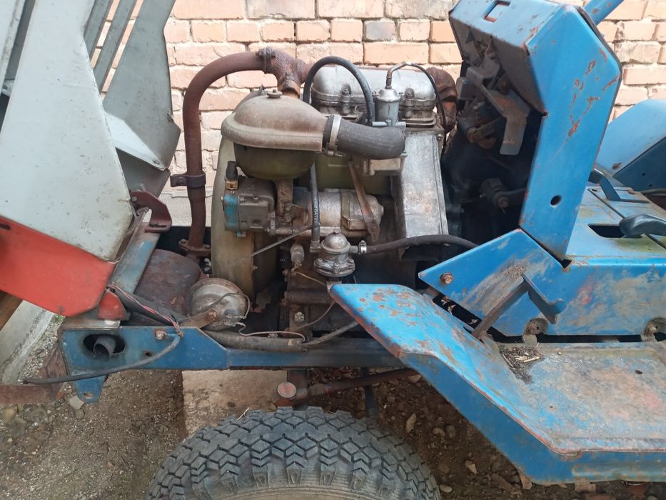 Продам ХТЗ Т-012