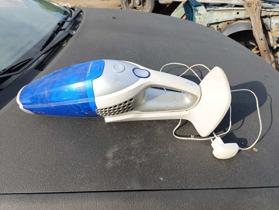 Автомобильный пылесос беспроводной Electrolux