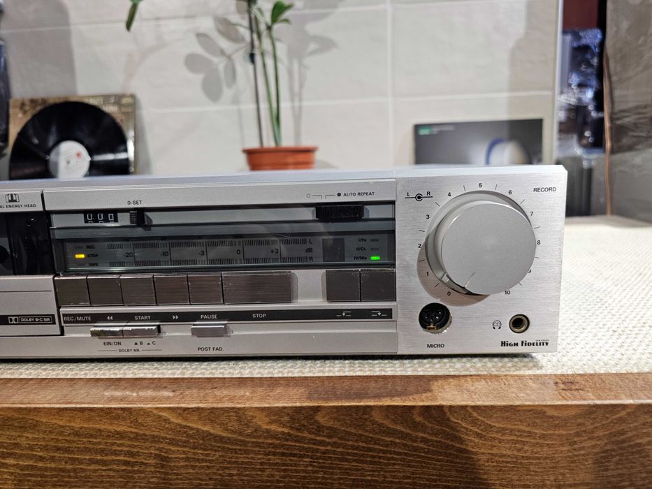 Касетна дека Grundig CF 7400