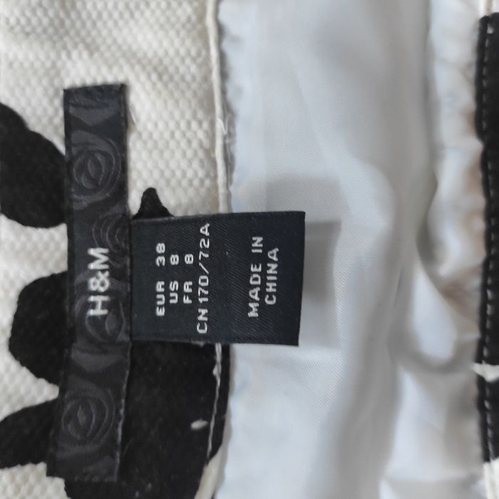 Spódniczka H&M rozkloszowana 38