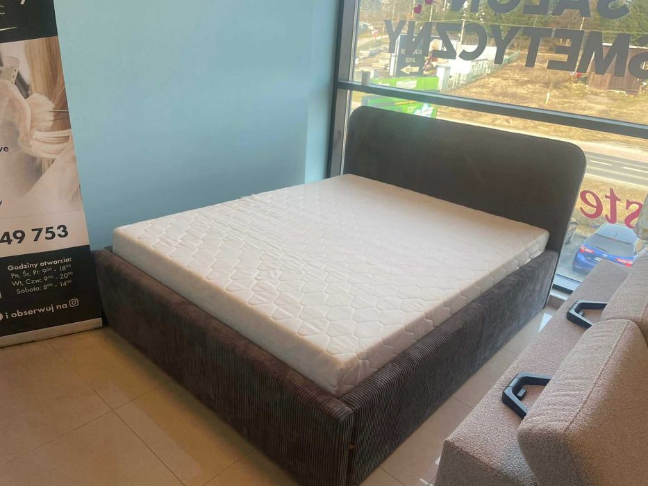 (226WN) łóżko tapicerowane z materacem 160 x 200 cm, pojemnik