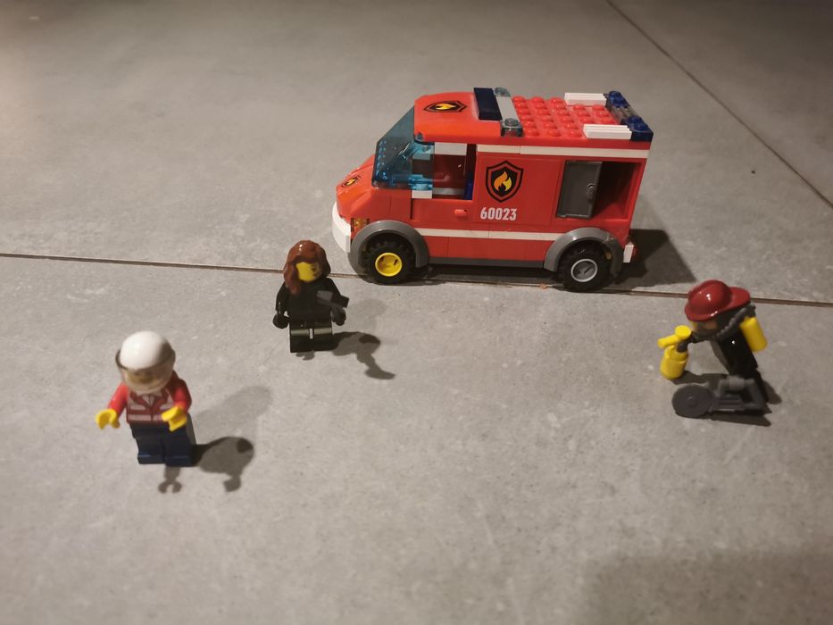 LEGO straż pożarna 3 figurki