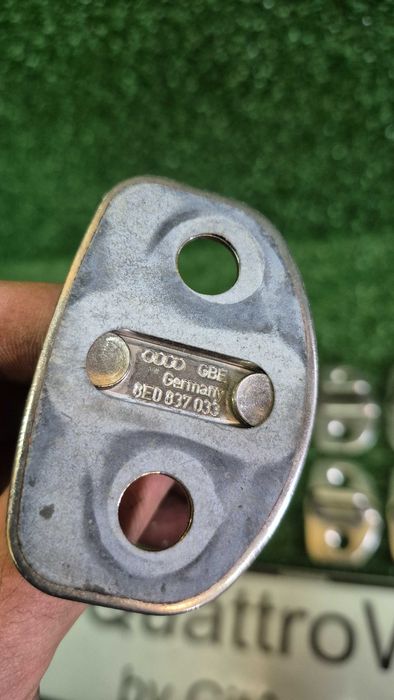 Batente Fechadura Porta Audi A4 B6 B7 8E Original Ref. 8E0837033