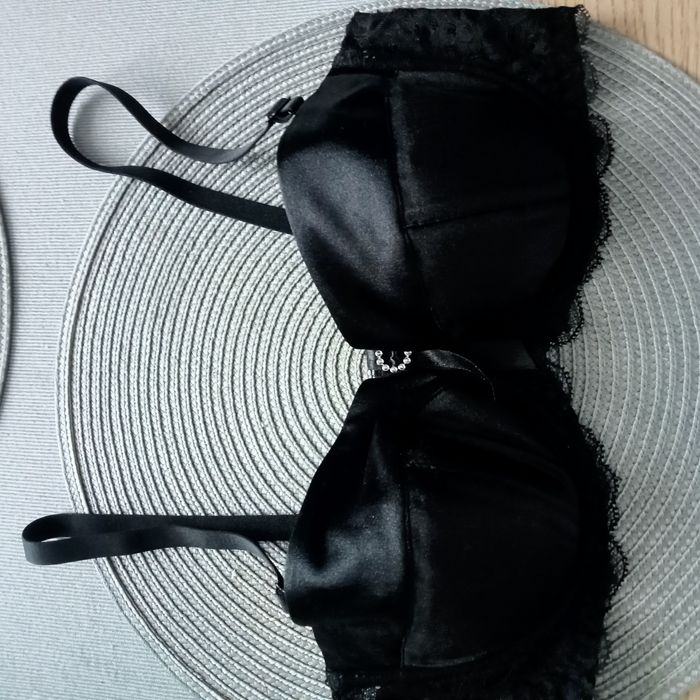 Biustonosz balkonetka, czarny AVA 75D