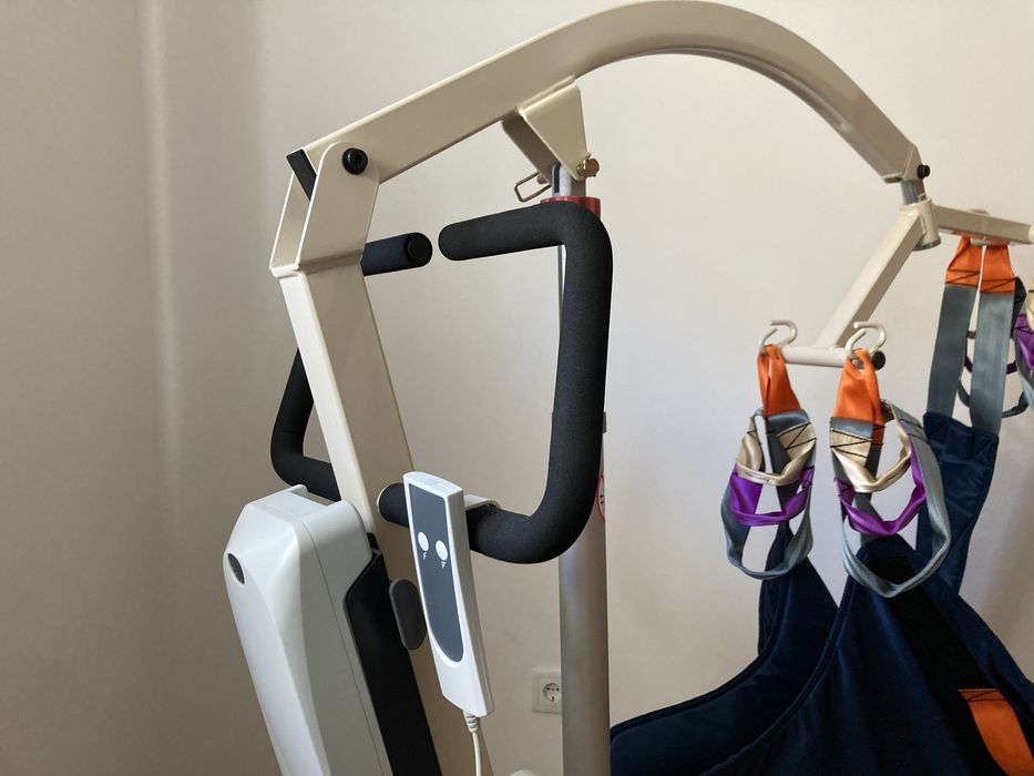 Grua de transferência eléctrica e arnês (nova)