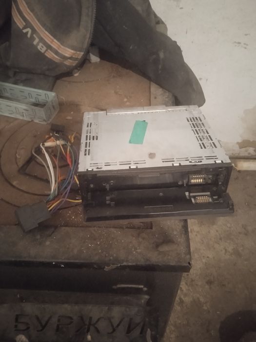 продам магнітолу