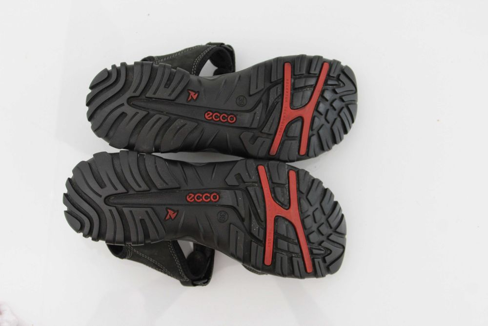 ECCO receptor technology skóra bez wad 39