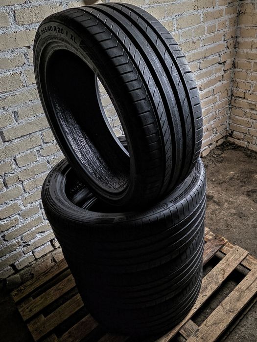 255/40r20 Continental | 2022 | Made in Portugal | Комплект/4шт | Антипрокол | Преміум літні шини | Ідеальний стан, без пошкоджень, без ремонтів
