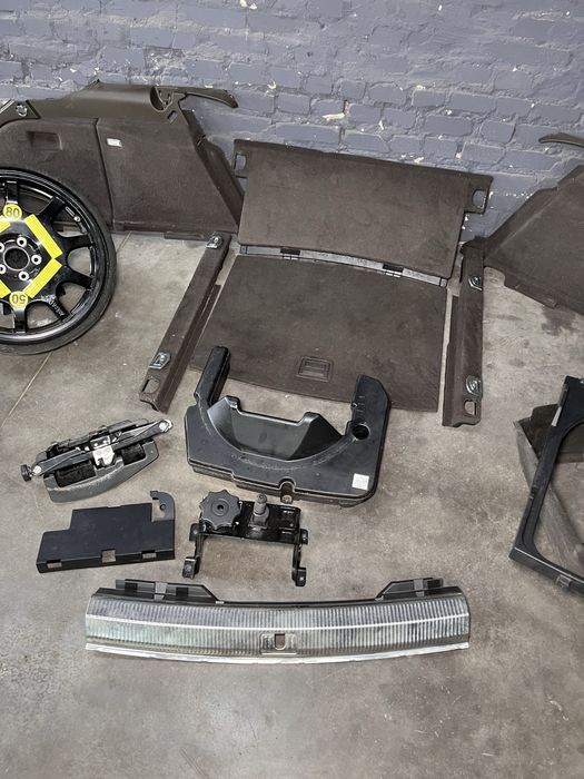 Комплект багажника Audi A4 B8 Allroad обшивки полка докатка саббуфер