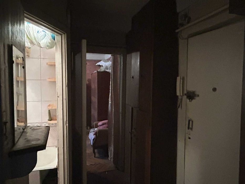 Продам 2-ух комнатную квартиру на Нивках, ул. Щербаковского,61.
