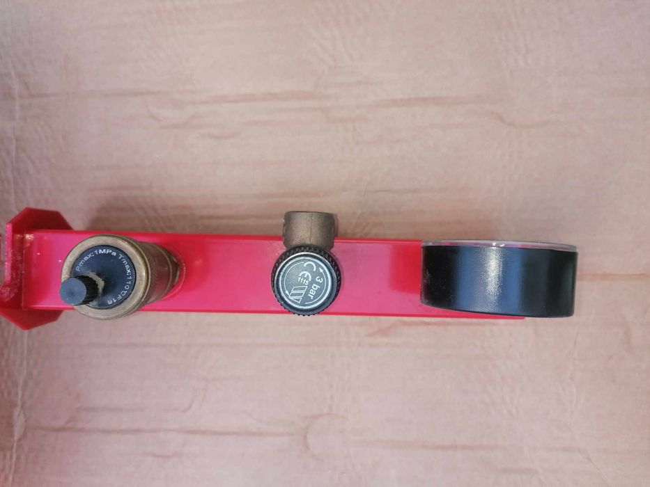 Grupa bezpieczeństwa ze zbiornikiem 25 l