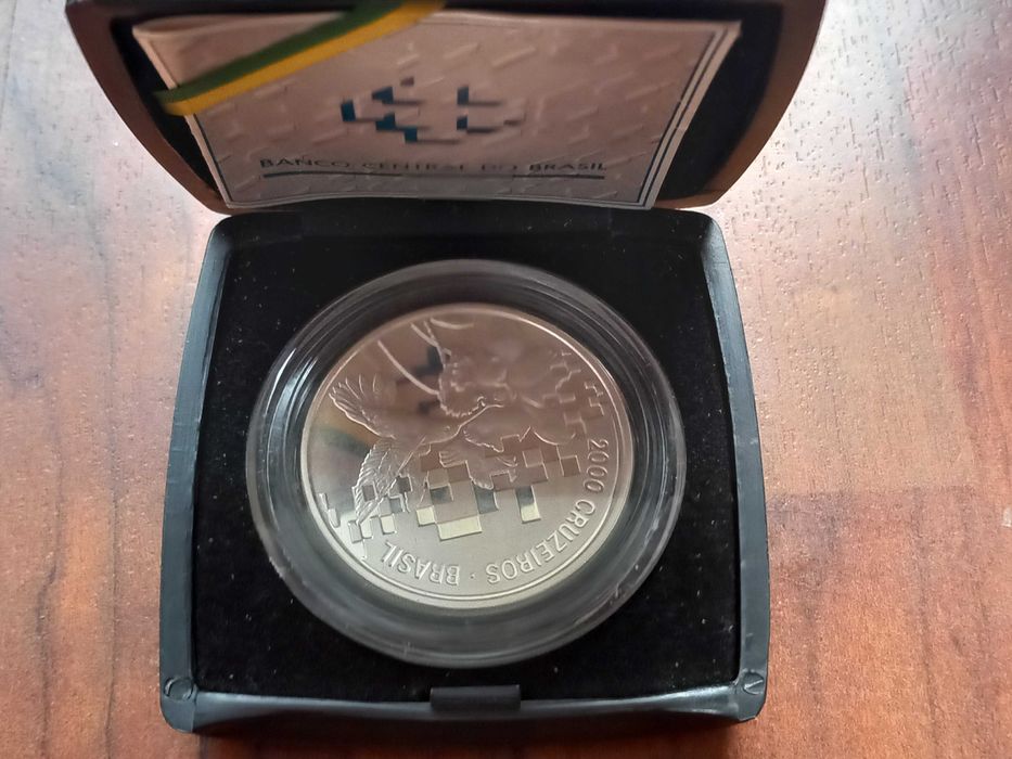 Moeda 2000 Cruzeiros 1992 Brasil