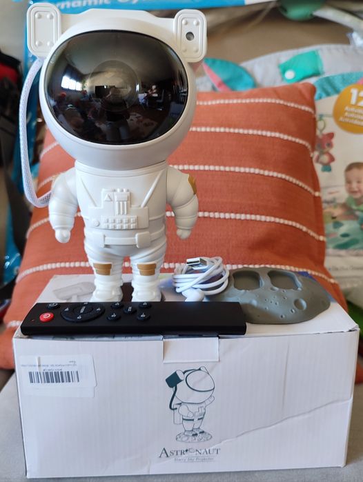 Projetor de estrelas Astronauta [Novo]