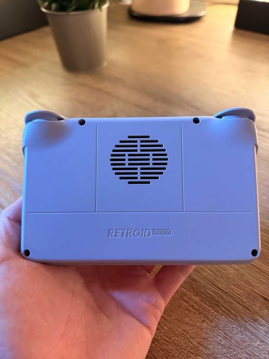 Retroid Pocket Flip 2 Handheld
