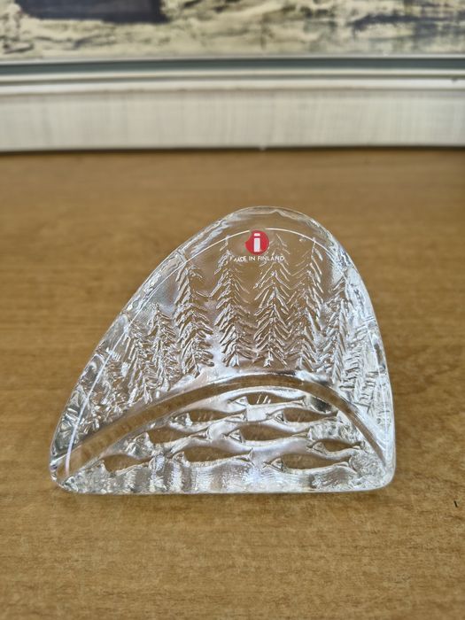 Szklany przycisk do papieru Iittala – Made in Finland