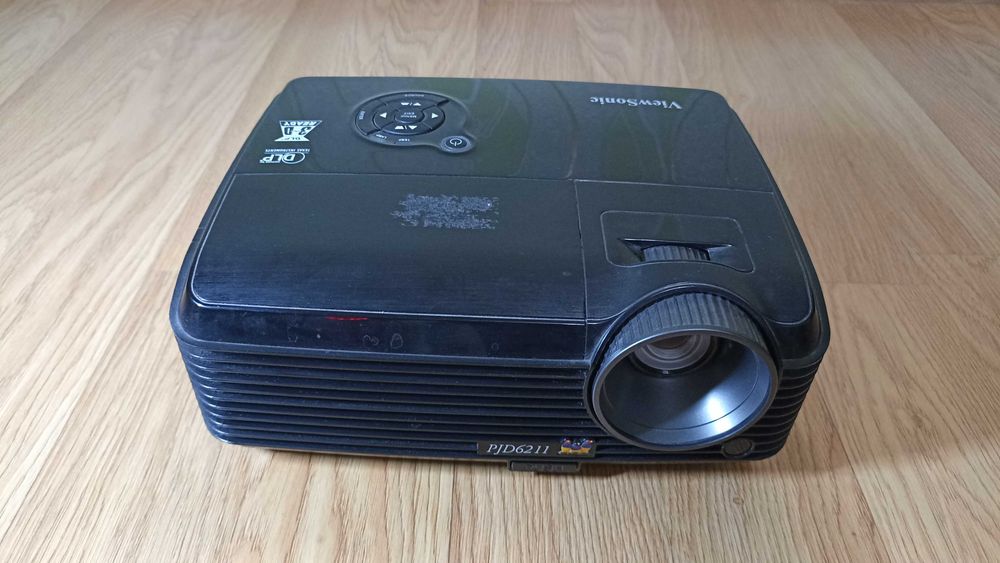 Продам проектор ViewSonic PJD6211
