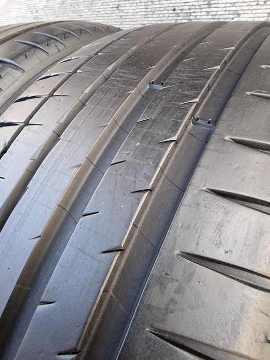 225/45/18 Michelin pilot 4S,  super para 6,5mm z 18r.