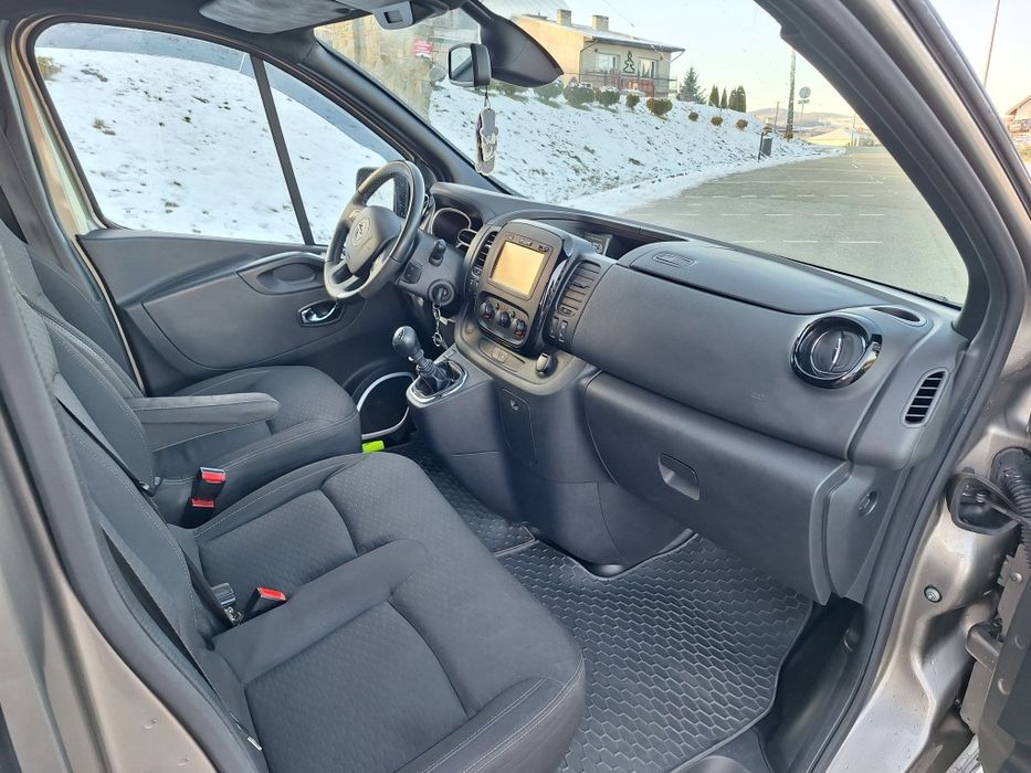 Wynajem Wypożyczenie busa 9 - osobowego, wakacje, ferie,wesela
Wy