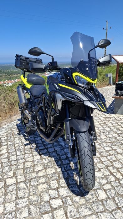 Benelli TRK 702 X