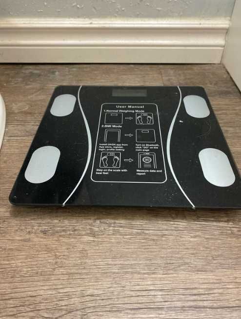 Розумні Bluetooth напольні ваги умные весы до 180 кг.