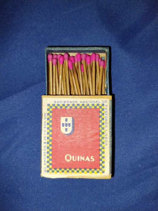 Quinas Matches - 1960s Vintage