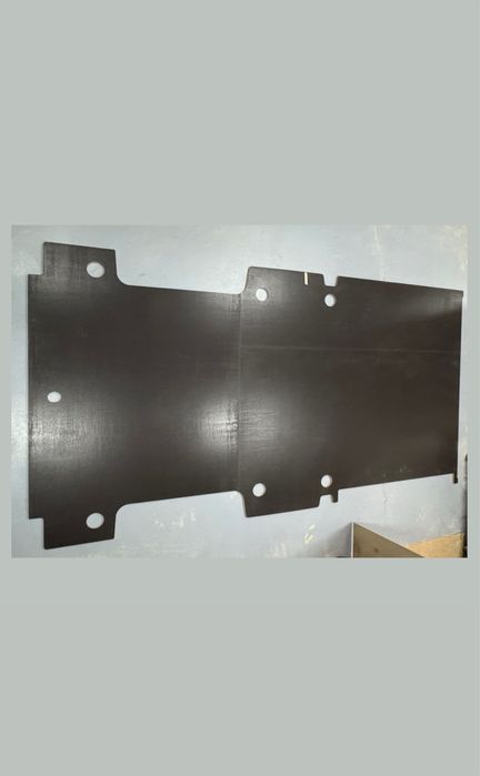 Podłoga Maxus Deliver 9 sklejka 12 mm boczki zabudowa paka ładunkowa