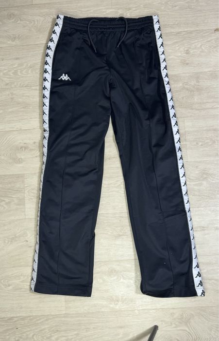 Штаны каппа на лампасах с заклёпками