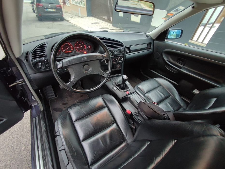 BMW E36 1.6i coupé