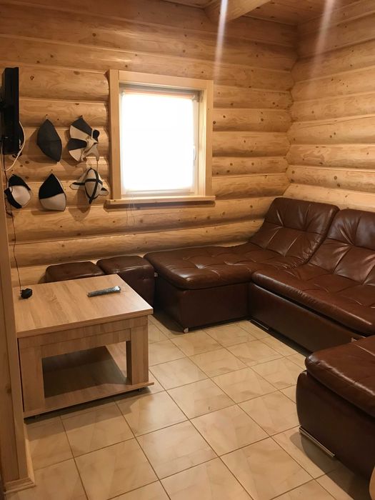 Котедж за містом подобово