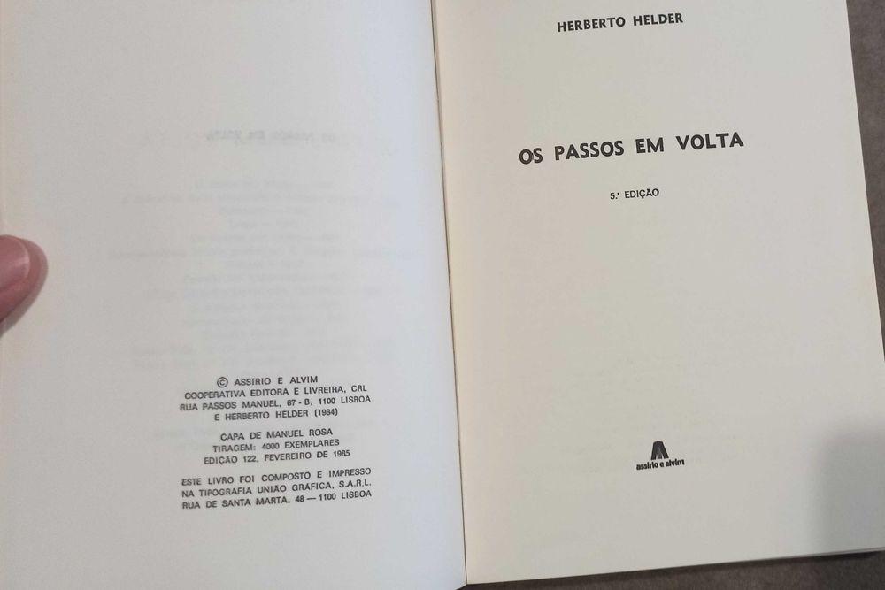 Herberto Helder - Os Passos em Volta