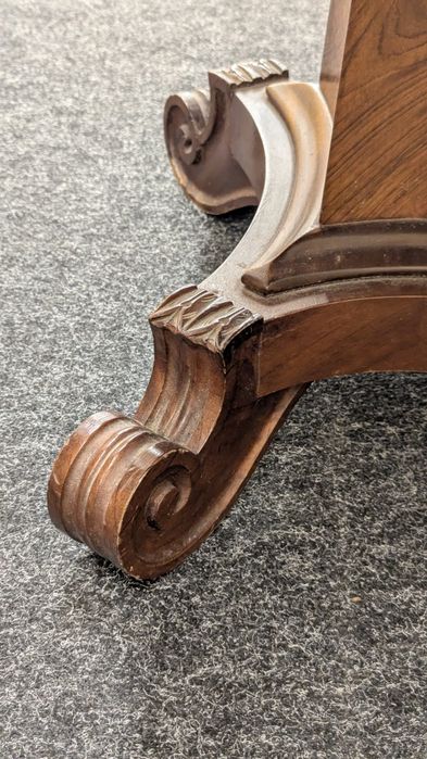 Mesa de jogo antiga