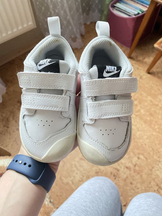 Кросівки (кеди) Nike білі, 22р