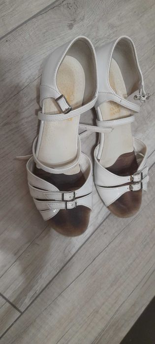 Sprzedam buty do tańca