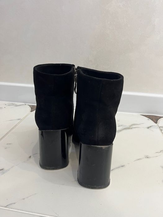 Осінні жіночі сапоги