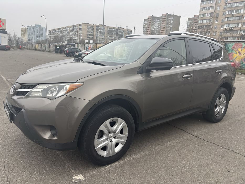 Toyota Rav 4 2015